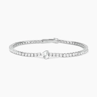 Codice: 533438-M

Bracciale tennis in argento con zirconi e cuore centrale mabina
