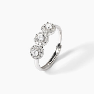 Codice: 523368

Anello in argento con zirconi bianchiMILANESIENNE