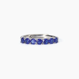 Codice: 523387

Anello in argento con zaffiri sinteticiSOIRÉE