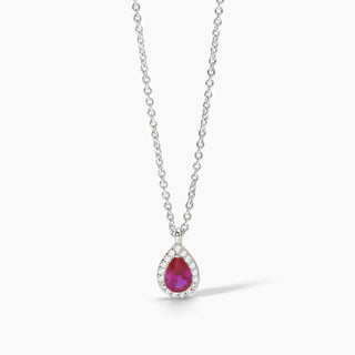 Codice: 553664

Girocollo in argento con rubino sintetico e zirconiCOOL OR RÉTRO?