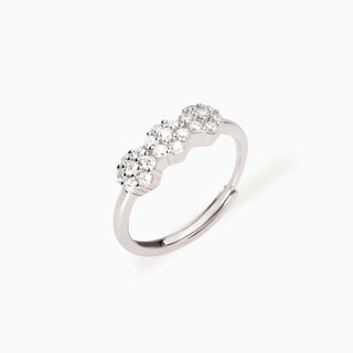 Codice: 523416

Anello da donna in argento con fiore e zirconi mabina