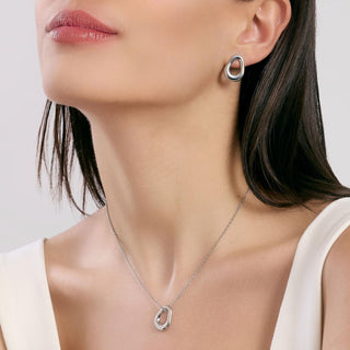 851066

Collana con pendente
Style 25