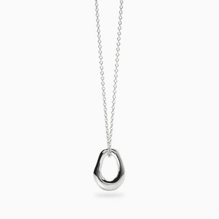 851066

Collana con pendente
Style 25