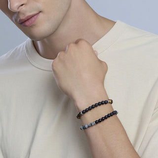 831090

Bracciale regolabile con pietre
Style 33