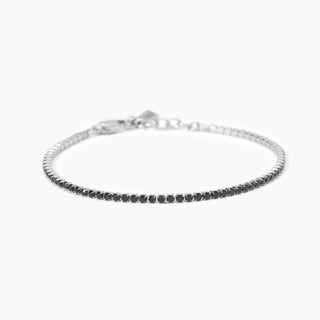831107

Bracciale tennis con cristalli neri
Style 12