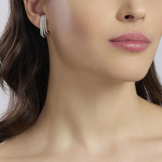 Codice: 563937

Orecchini in argento e zirconiCOLPO DI FULMINE