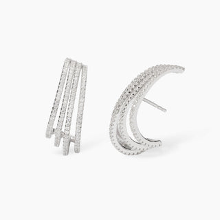 Codice: 563937

Orecchini in argento e zirconiCOLPO DI FULMINE