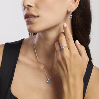 Orecchini a cerchio con acquamarina sinteticaDESIDERIO INFINITO mabina (Cod.art.563721)